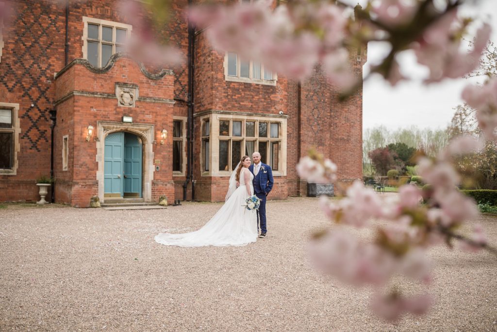 wedding photography at hodsock priory